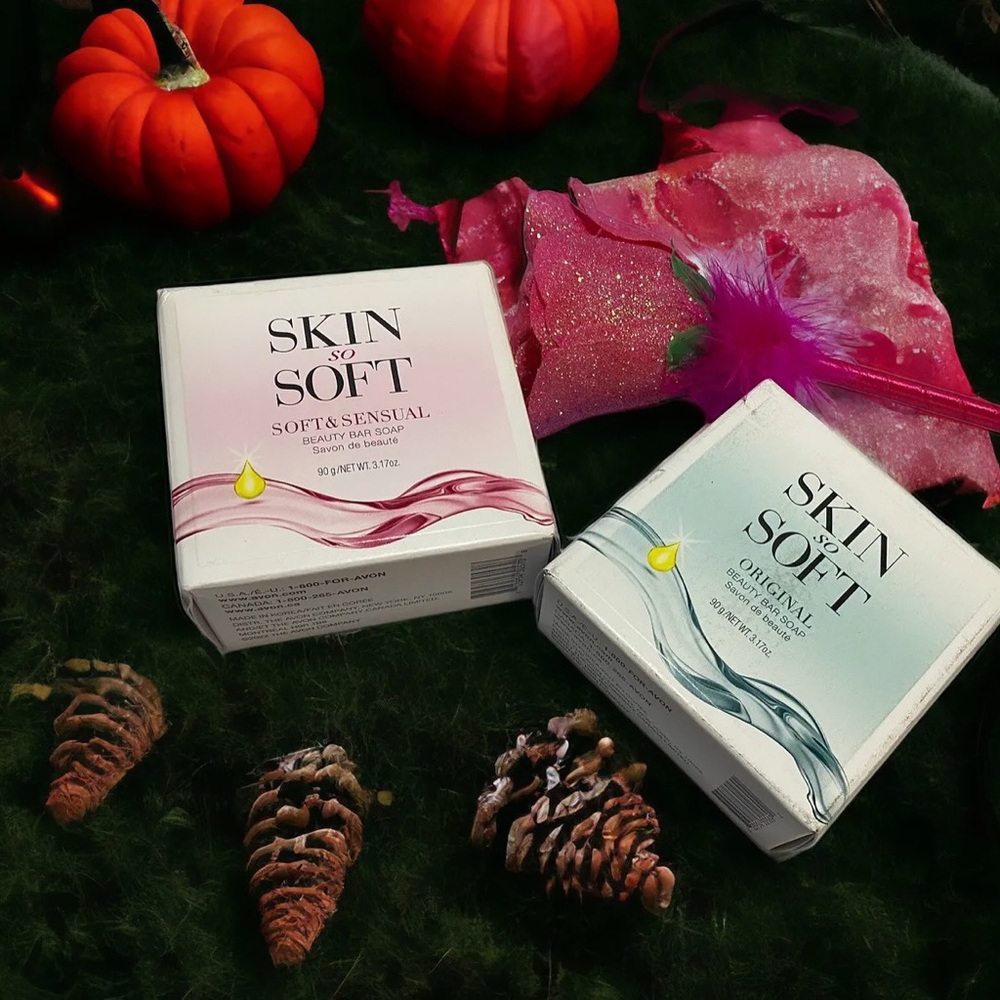 2 skin so soft Avon bar soaps